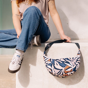 Serene lights LUNA Crossbody bag